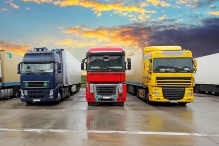 грузовые автомобили кожзам для крышки двигателя грузовые автомобили кожзам для крышки двигателя