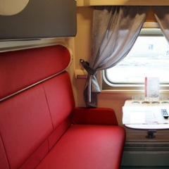 сиденья поезда кожзам сиденья поезда кожзам