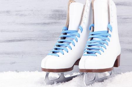 коньки из кожзама 