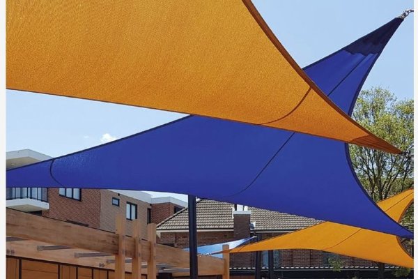 Commercial 1 990х660